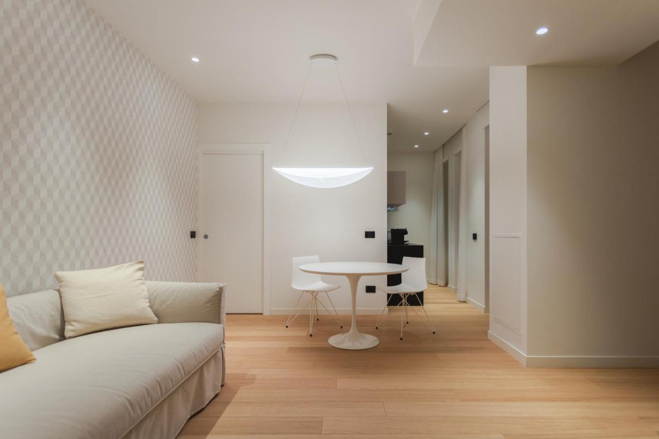 Sant'Ambrogio Apartments, Reception H24 Milan Luaran gambar